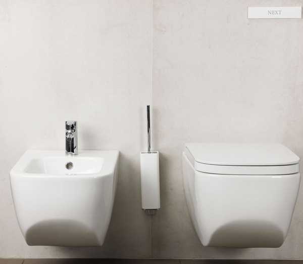 унитаз подвесной безободковый hatria next y1f101/y1f301, с сиденьем, цвет белый