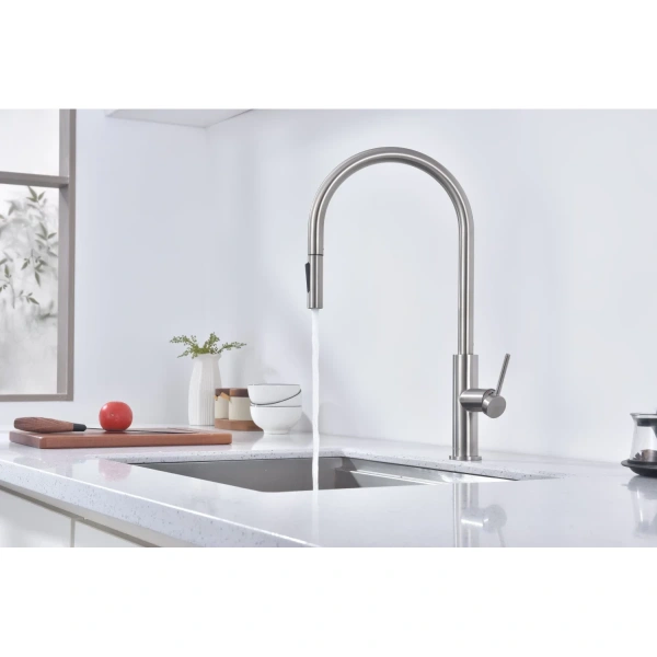смеситель для кухни paulmark senso se215180-bs, с выдвижным изливом, сенсорное управление, цвет брашированная сталь
