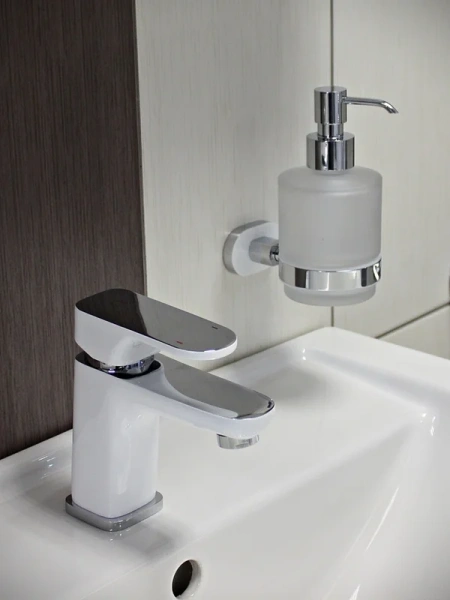 Дозатор для мыла Rav Slezak Yukon YUA0303CB хром, белый